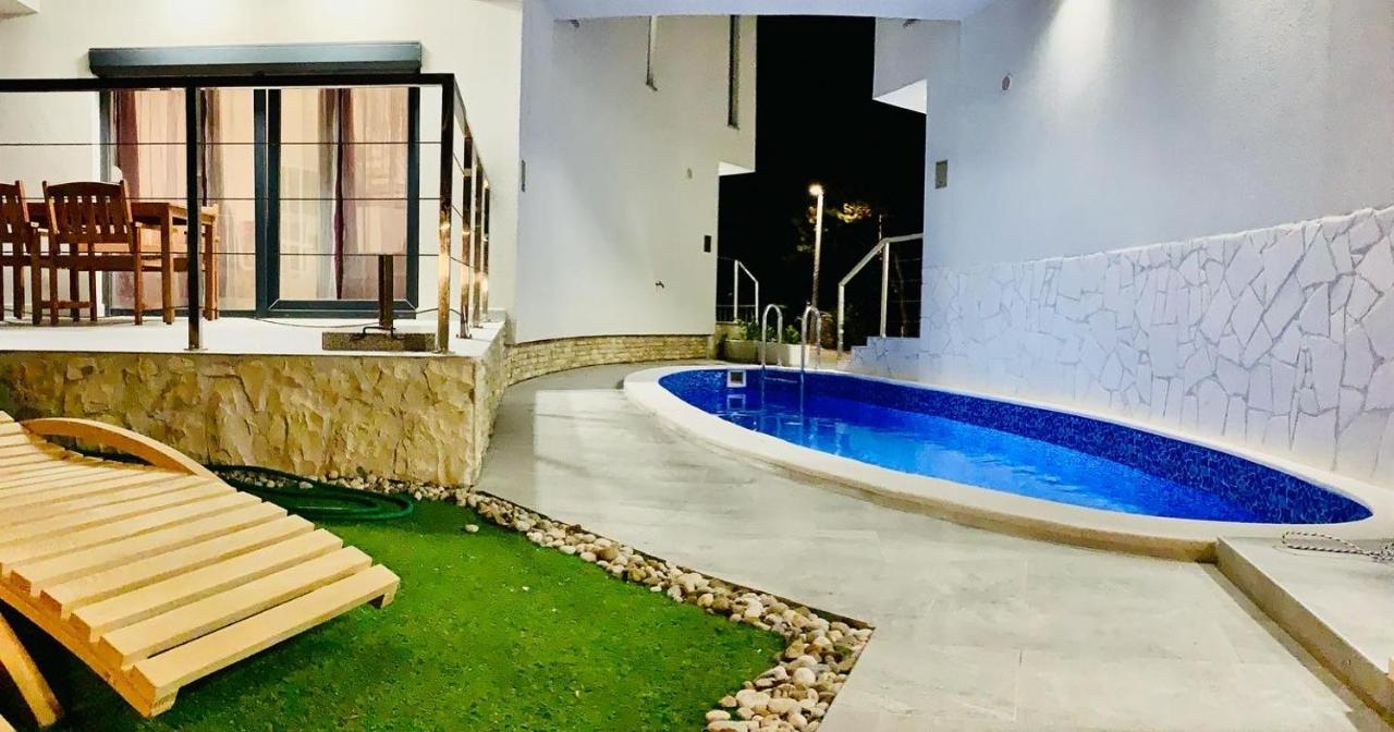נובליה Villa Legacy 2 מראה חיצוני תמונה